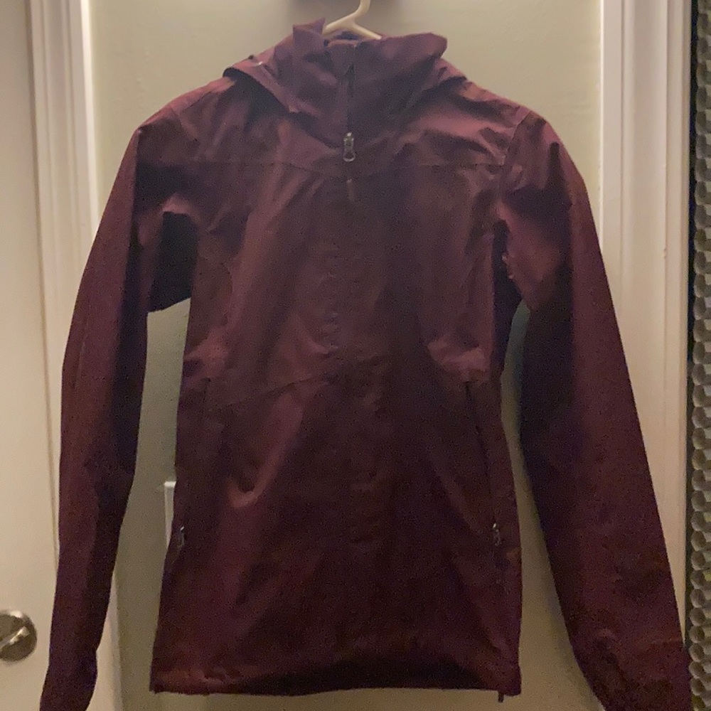 North Face Women’s Rain Jacket